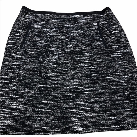 Talbots size 6 black & white knit pencil skirt with pockets - Picture 2 of 7